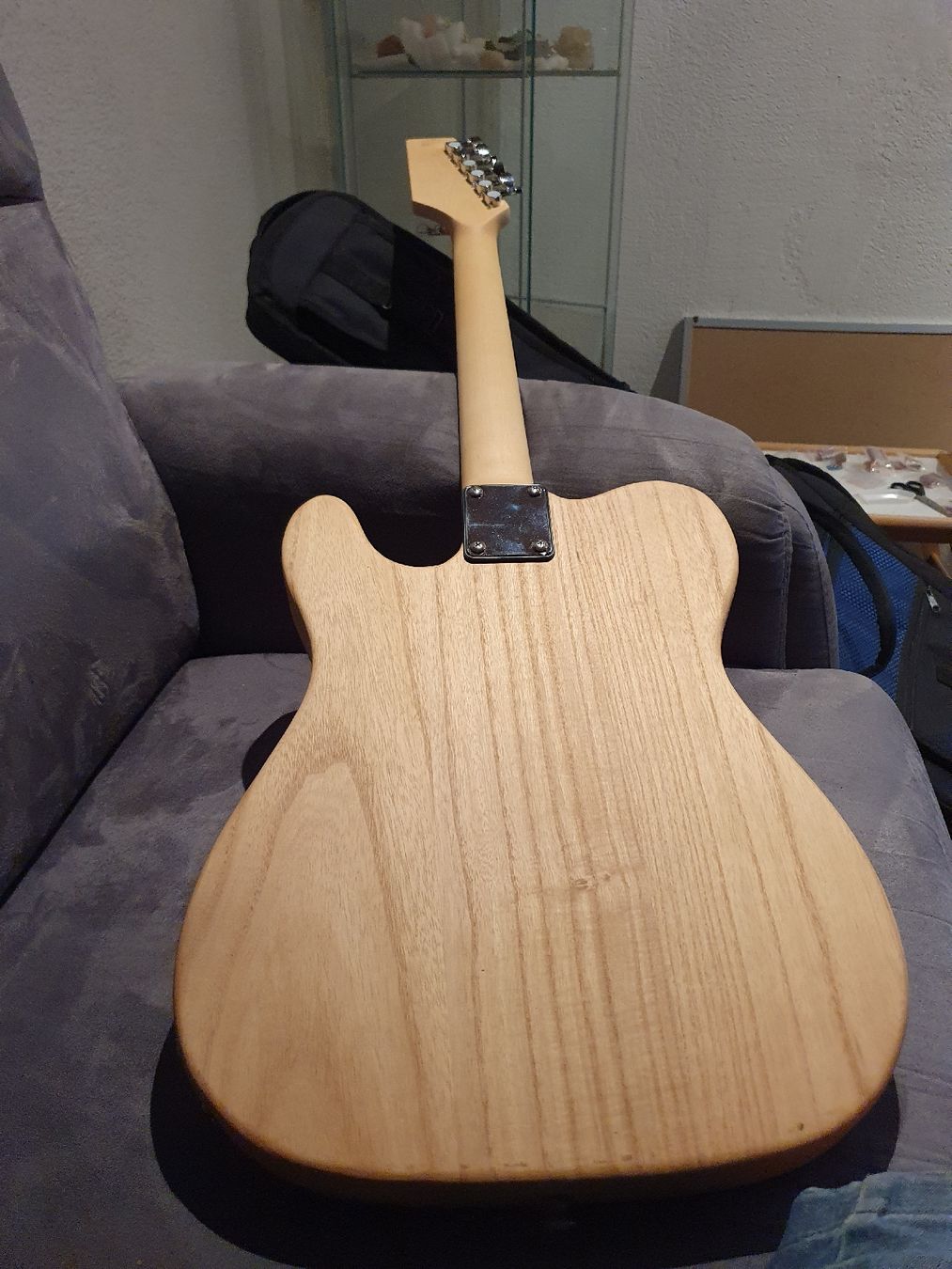Strumenti musicali: schöne gitare aus Holz – Usato da Erlinsbach SO venduto da pts_6v5d 2