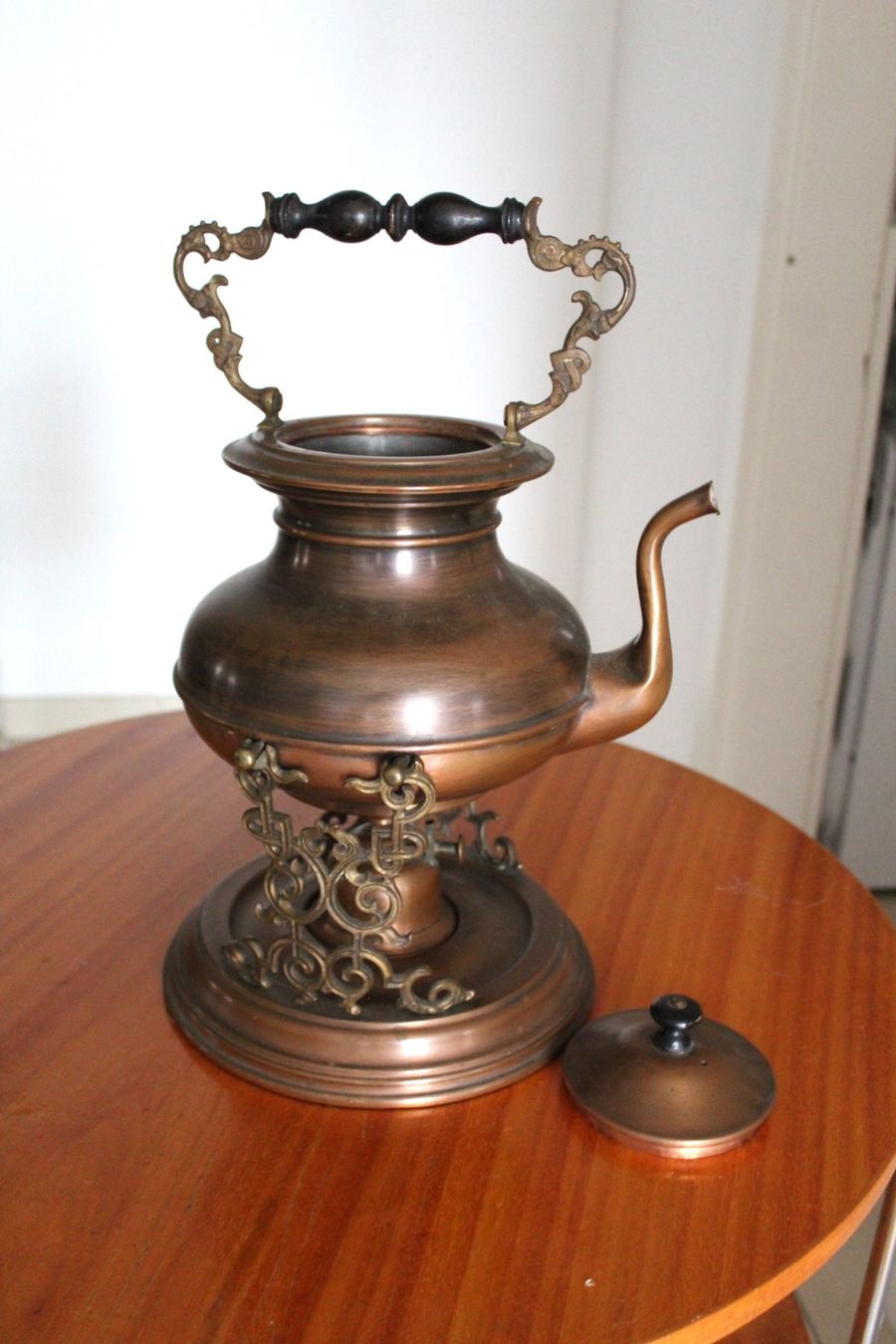 Teiere: Antiker Teekessel mit einem Stövchen =  Rechaud, Jugendstil – Usato da Locarno venduto da fripui 3