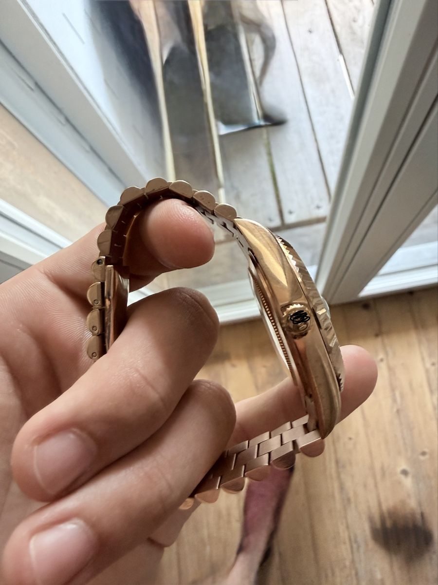 Swiss Montres: Armbanduhr Rosegold – Neuf (Voir description) à Arbon par exoticseller 3
