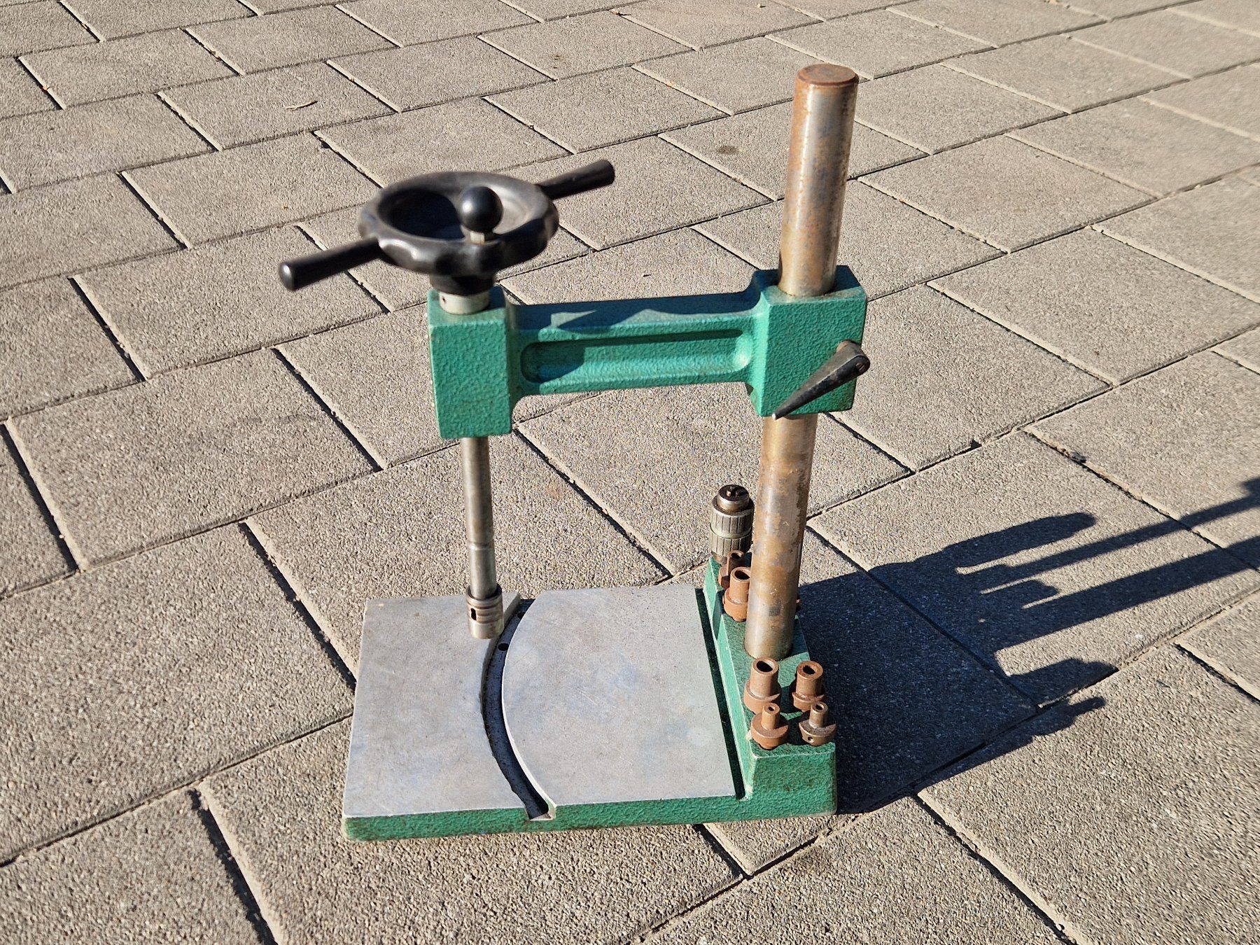 Tous les outils: Gewindeschneidapparat Gewinde Boy – D'occasion à Gampelen par Schmidi887 1