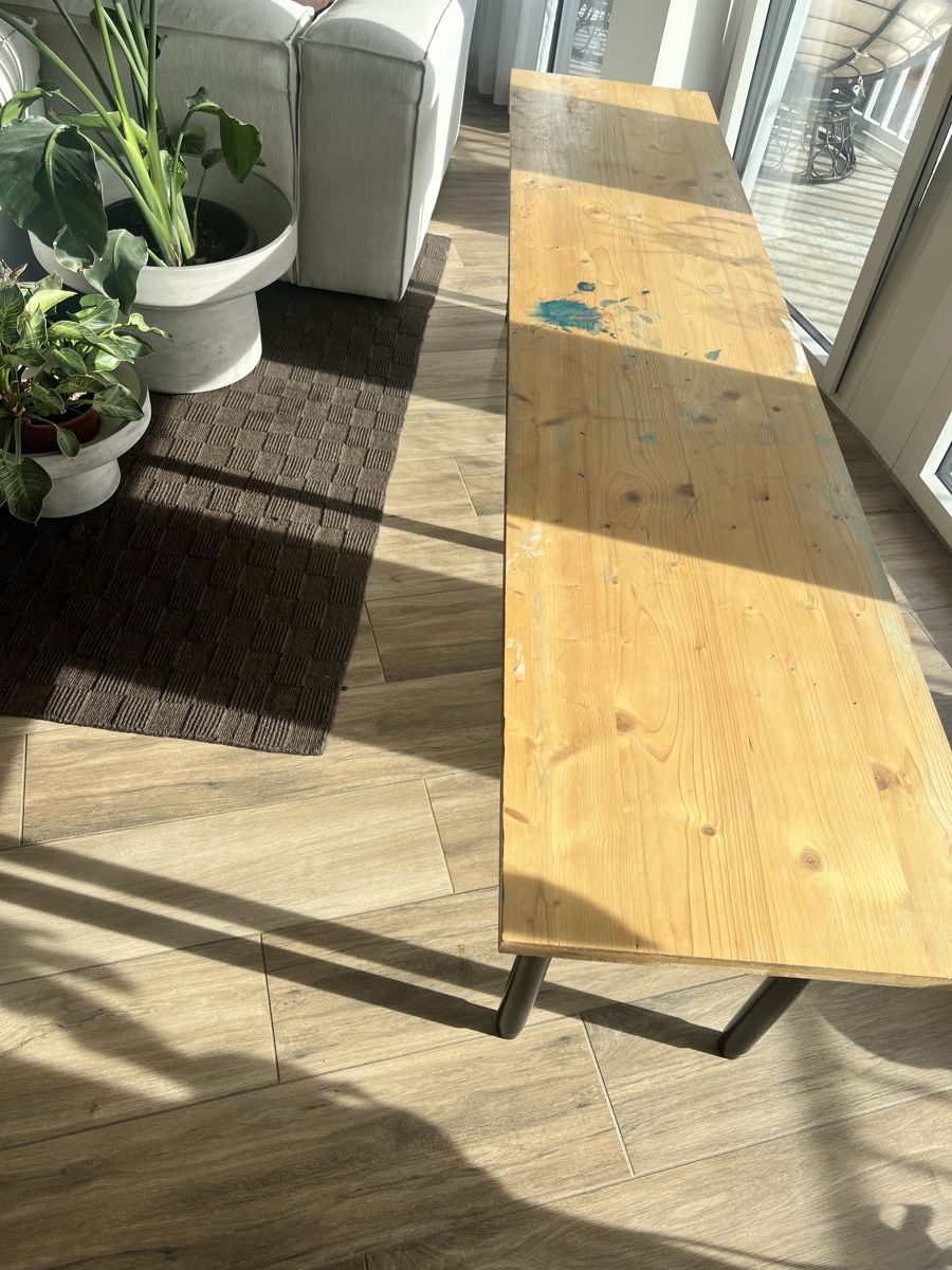 Tavoli: GRATIS - Tisch für Kinder – Usato da Dübendorf venduto da vin_8z5x 5