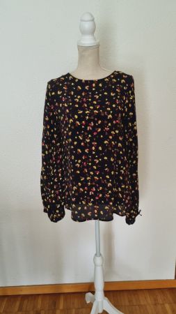 Sehr schöne Bluse von Dorothee Schumacher Gr. 1 (34-36) NEU