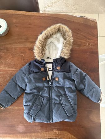 Zara Winterjacke Gr. 92