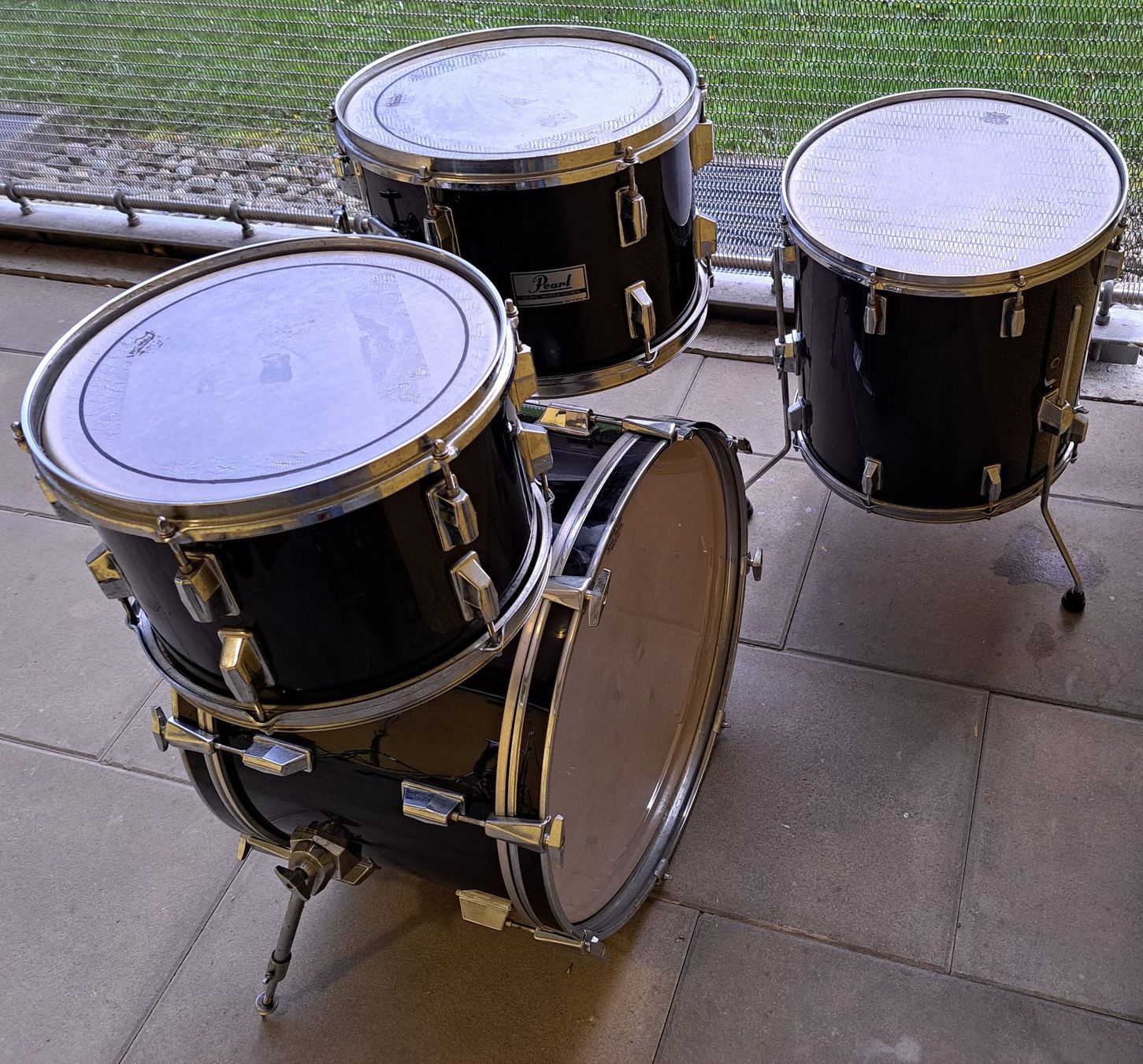 Musikinstrumente: Pearl Vintage Schlagzeug Shell Set – Gebraucht aus Schlieren von  2
