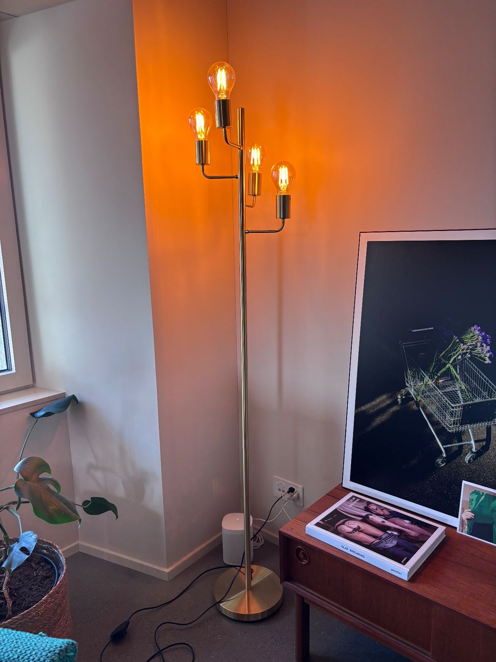 Lampade: Stehlampe Messing - guter Zustand – Usato da Berikon venduto da MoriGu 1