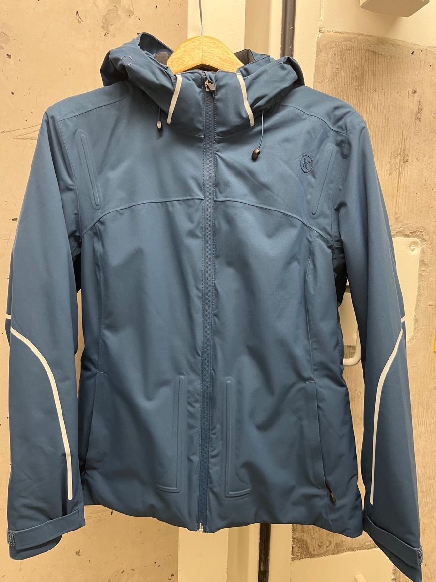 Jacken & Mäntel: Skijacke Winterjacke – Gebraucht aus Zürich von summerinthecity100