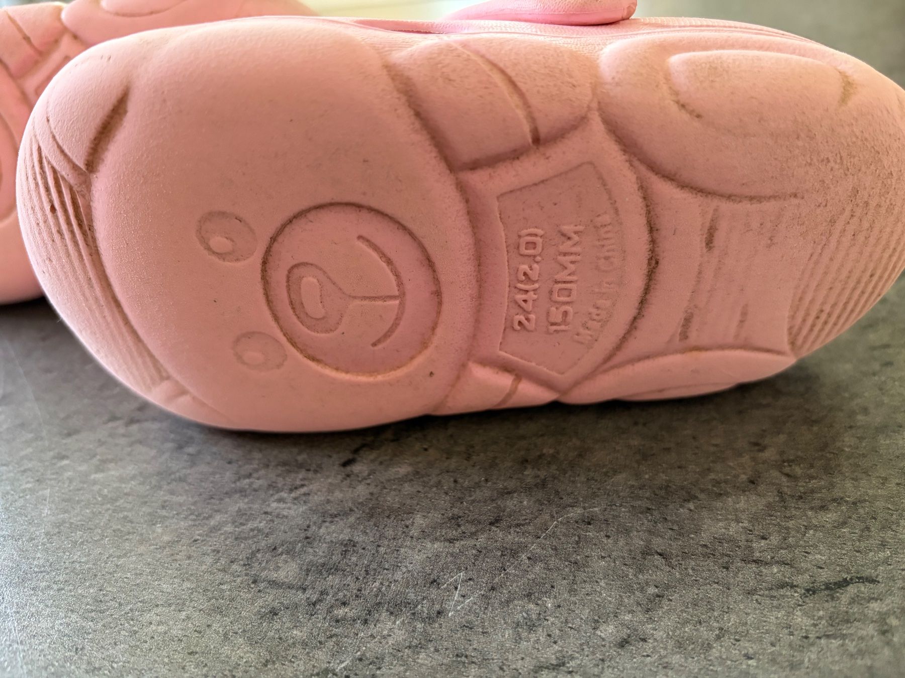 Scarpe per ragazze: Chaussures roses été pour enfant 24 – Usato da Liddes venduto da Couik 2