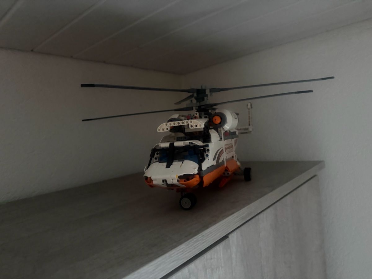 Baukästen: Hélicoptère réplique lego – Gebraucht aus La Chaux-de-Fonds von Torstenfrings