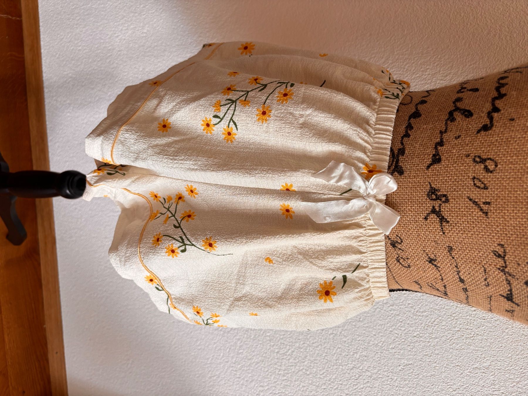Negligees & Pyjamas: Pyjamaset kurzarm gemustert Grösse M neuwertig – Gebraucht aus Fraubrunnen von Sxhiina01 4