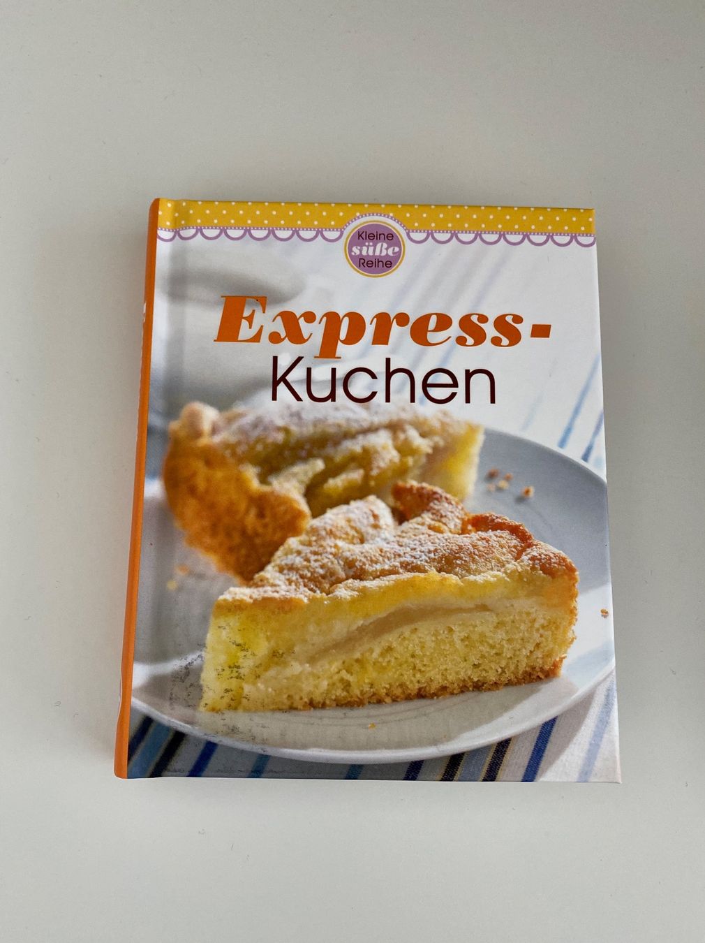 Libri: Set - 4 schöne Rezeptbücher – Nuovo (secondo la descrizione) da WEINFELDEN venduto da marygloss 4