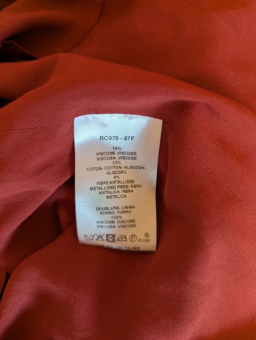 Caroll Vestiti: robe Caroll 40 – Nuovo (secondo la descrizione) da Montreux venduto da dem_gyt9 4