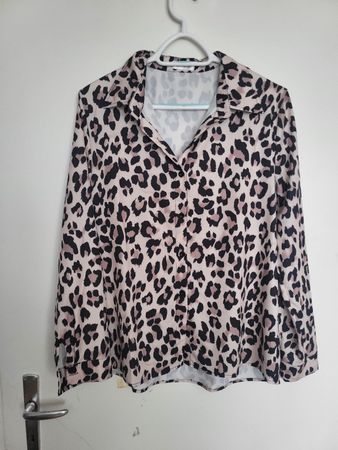 Trendige Leopardenbluse, Gr. M – perfekt für den Frühling!