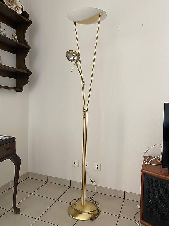 Lampen: Lampada da terra – Gebraucht aus Giubiasco von bar_r9hz
