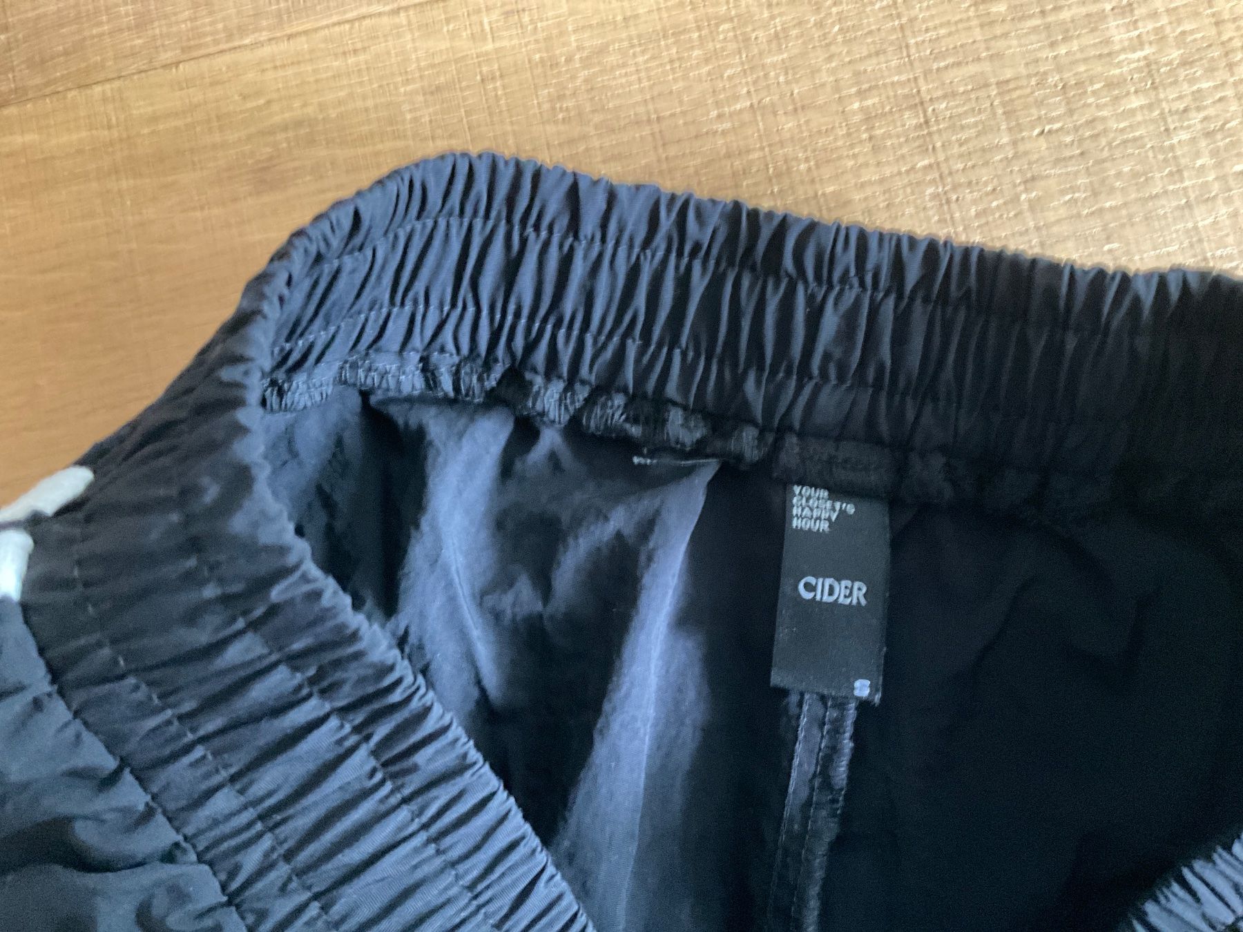 Pantaloni: Track pants Gr. S – Nuovo (secondo la descrizione) da Winterthur venduto da aionila 2