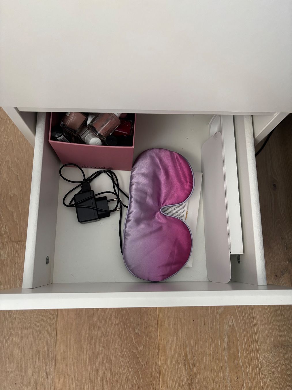 Ikea Tables de nuit: Nachttisch IKEA - Top – D'occasion à Ueberstorf par ori_98gq 4