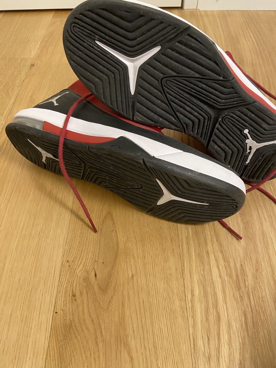 Scarpe da uomo: Sneaker – Usato da Lausen venduto da mar_2krj 3
