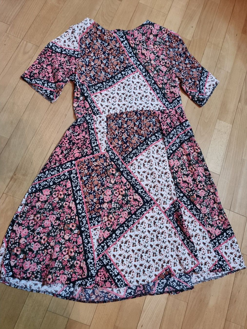 Vestiti: 🌺Kleid Größe 38/M🌺 – Usato da Wald ZH venduto da CapLux 6