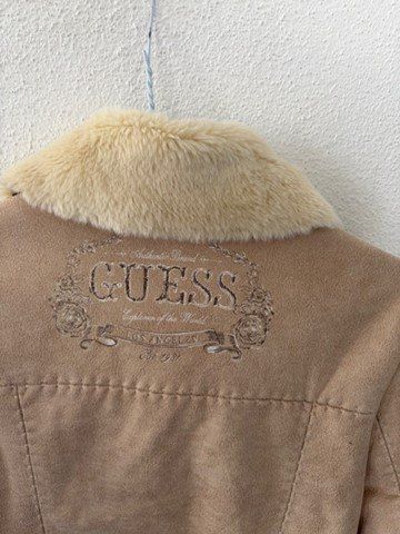 Guess Jacken & Mäntel: Guess Mädchen Lederjacke mit Fell – leichte Winterjacke – Gebraucht aus Mehlsecken von Helly21 4