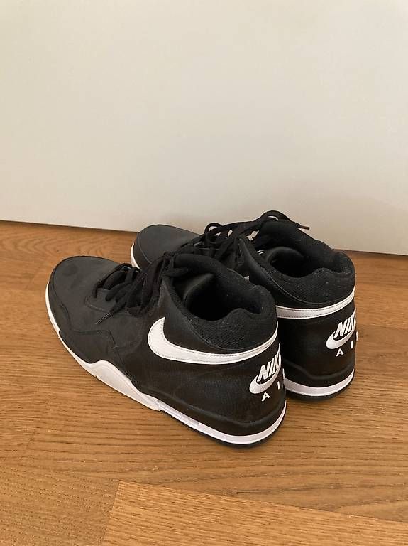 Herrenschuhe: Nike Air Gr. 44,5 – Gebraucht aus Luzern von Judith01112 2