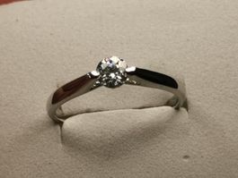 Damen Ring Solitaire