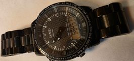 SKMEI 1898 Armbanduhr schwarz Zustand noch nie gebraucht 