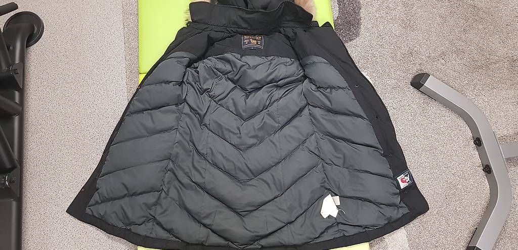 Woolrich Mäntel: Woolrich Arctic Daunenmantel Gr. M – Gebraucht aus Embrach von Lilly2021 2