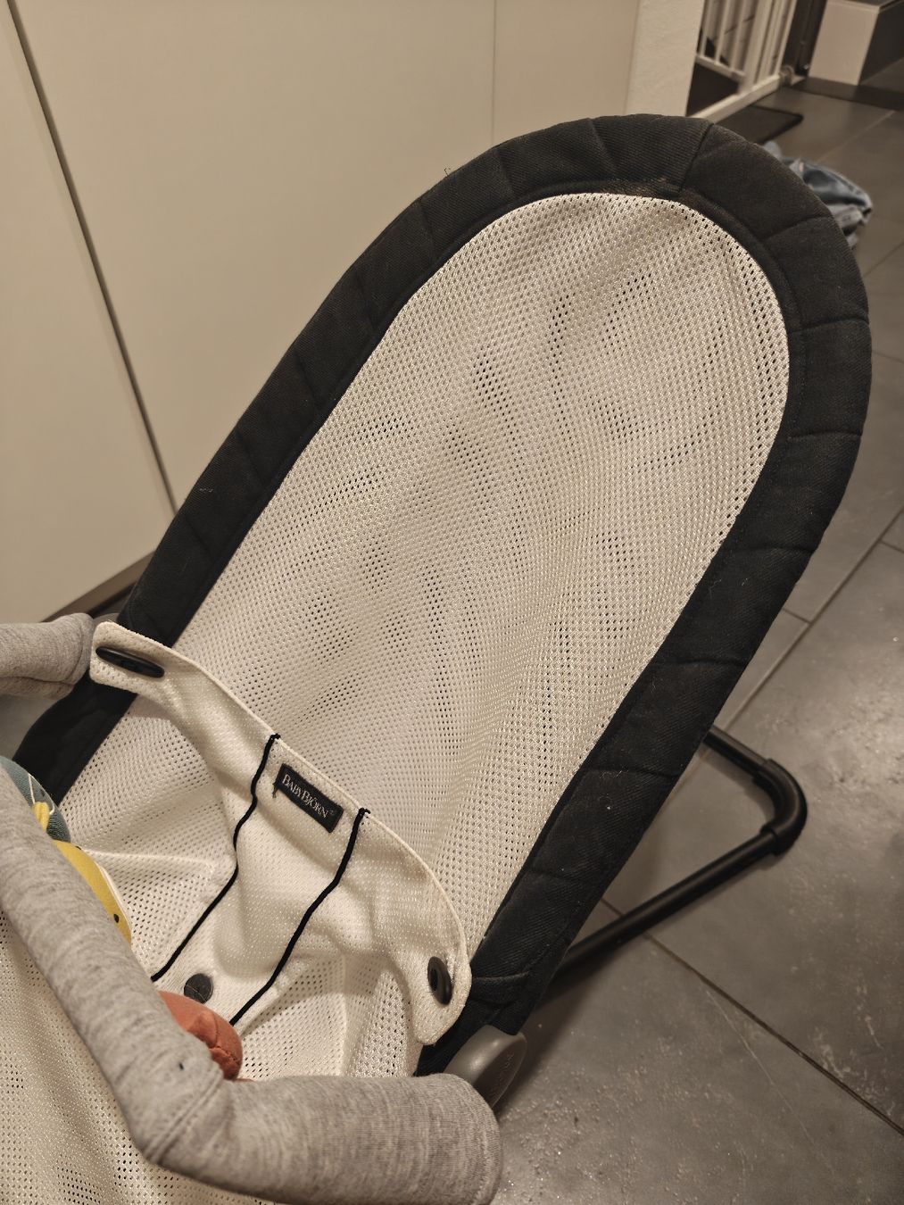 Babybjörn Sdraiette & Sdraiette a dondolo: Babybjörn Babywippe  – Usato da Henau venduto da na123 2
