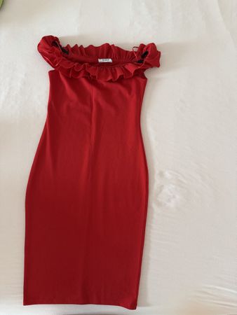 Zara Kleid, Rot, Sommerkleid, Gr. S, Rüschen, Top Zustand