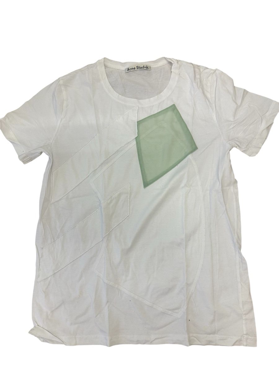 Acne Studios T-Shirts: Acne Studios Top – Gebraucht aus Buochs von zukkias