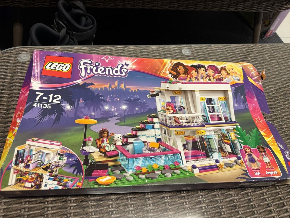 Lego friends livi villa hot sale