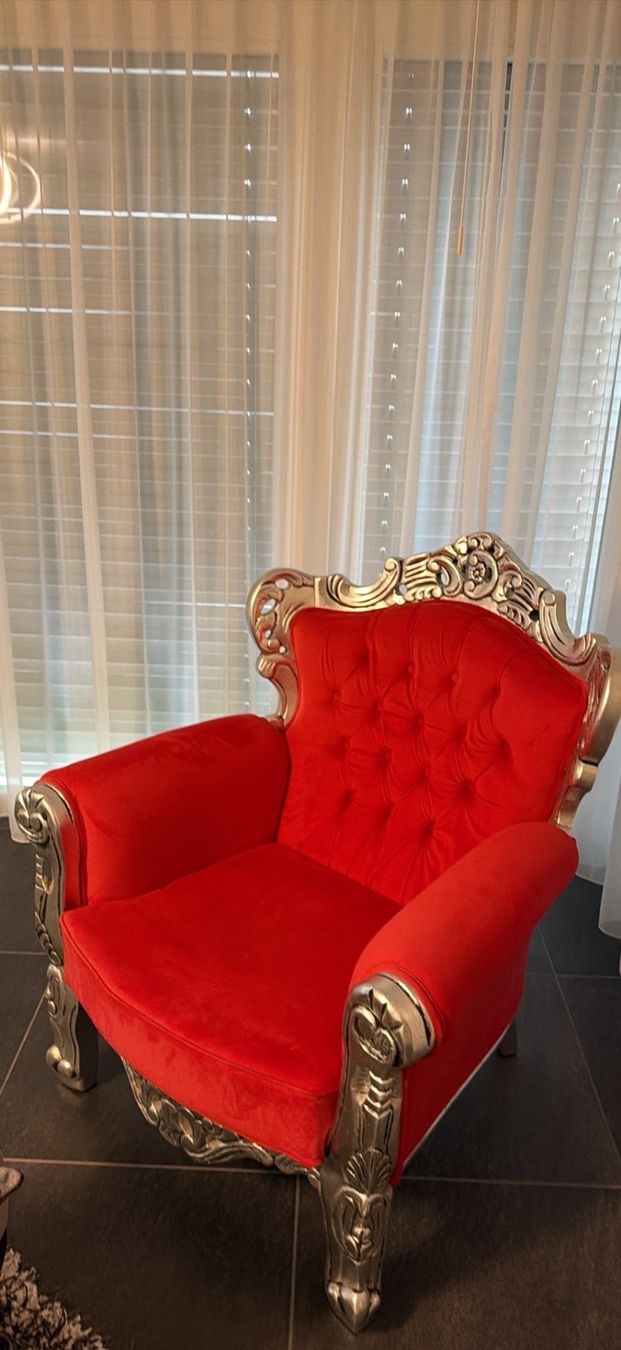 Kare Fauteuils: KARE Design Barocksessel mit passendem Hocker – D'occasion à Biel-Benken BL par cor_rmw7 1