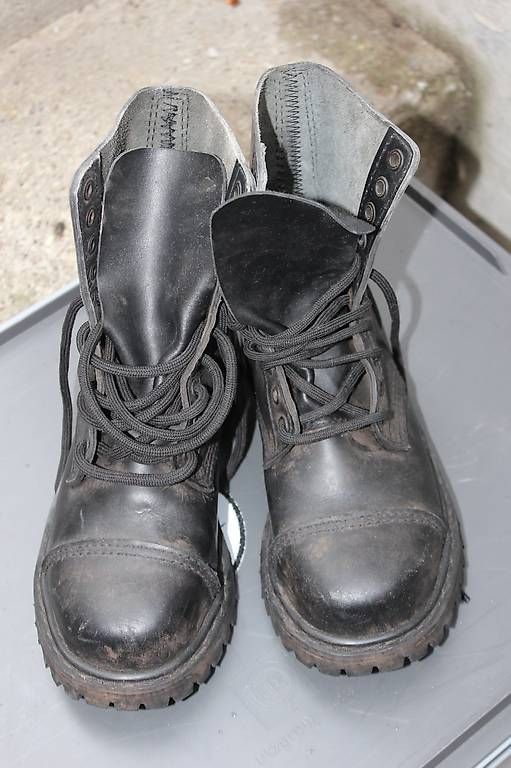 Scarpe da donna: Springer "Undercover" – Usato da Burgdorf venduto da AnlikerBurgdorf