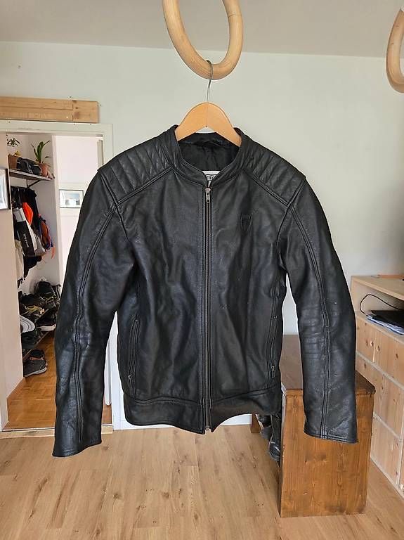 Jacken: Highway One Lederjacke Büffelleder Gr.52 schwarz – Gebraucht aus Ostermundigen von wab_jxp5