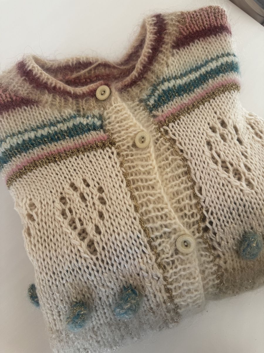 Maglioni & Felpe: Cardigan Pullover Handarbeit ca. 38/40  – Usato da Oberglatt ZH venduto da jul_nhy7 3