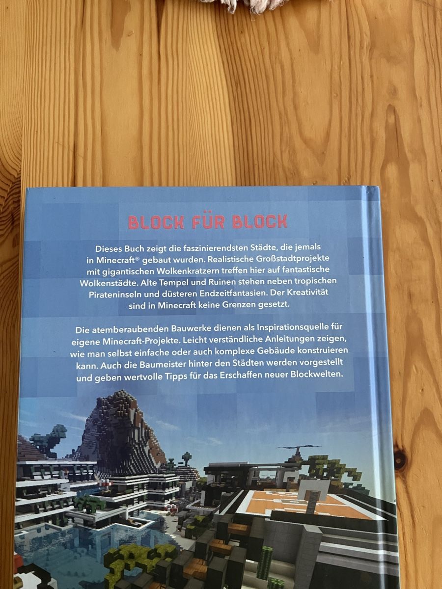 Libri: MINECRAFT  BUCH SUPERSTÄDTE LEICHT GEBAUT  256 Seiten – Nuovo (secondo la descrizione) da Basel venduto da veralt 1