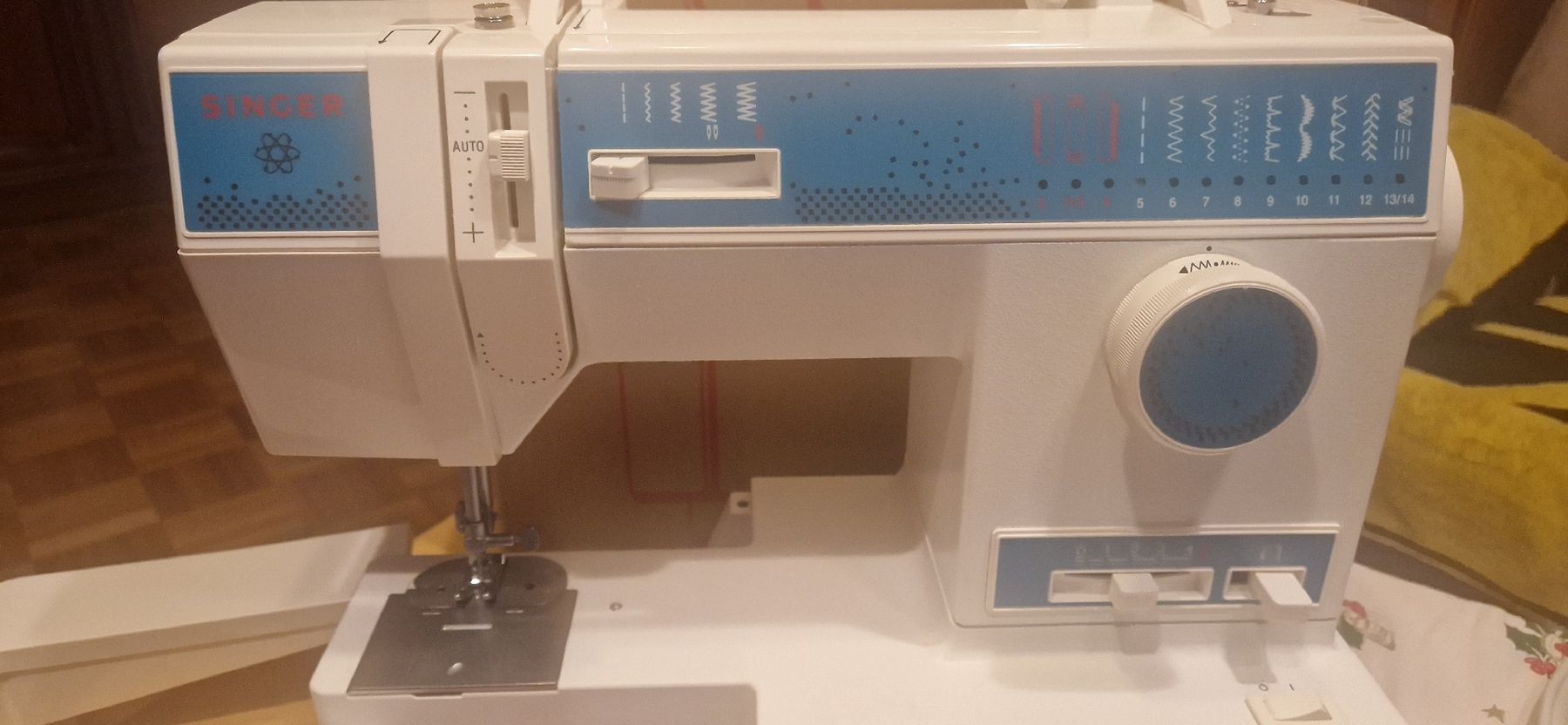 Singer Macchine da cucire: Nähmaschine Signer – Nuovo e nell'imballaggio originale da St. Gallen venduto da Cansado 1