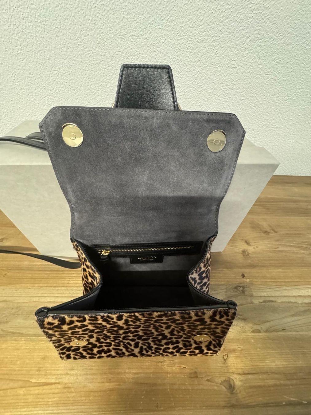 Jimmy Choo Borse da donna: Jimmy Choo Umhängetasche mit Leopardmuster-Neu – Nuovo e nell'imballaggio originale da Dänikon ZH venduto da rh7_xmx2 5