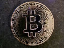 Bitcoin Münze Farbe Silber