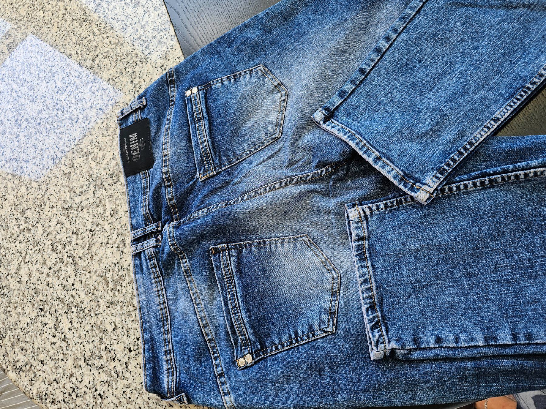 Cecil Jeans: 2 Cecile-Jeans Gr. 34 – Usato da Sirnach venduto da Grm5 5