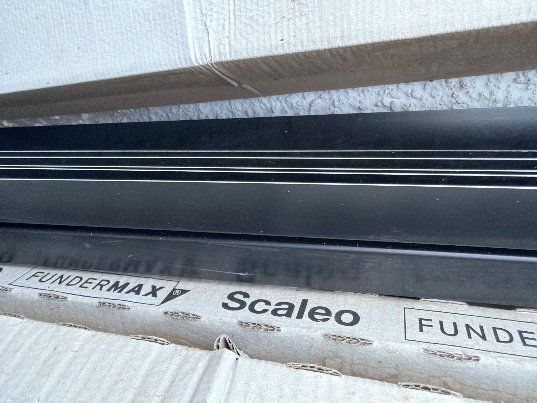 Parois & plafonds: Scaleo Fundermax – D'occasion à Oftringen par bra_55lt 2