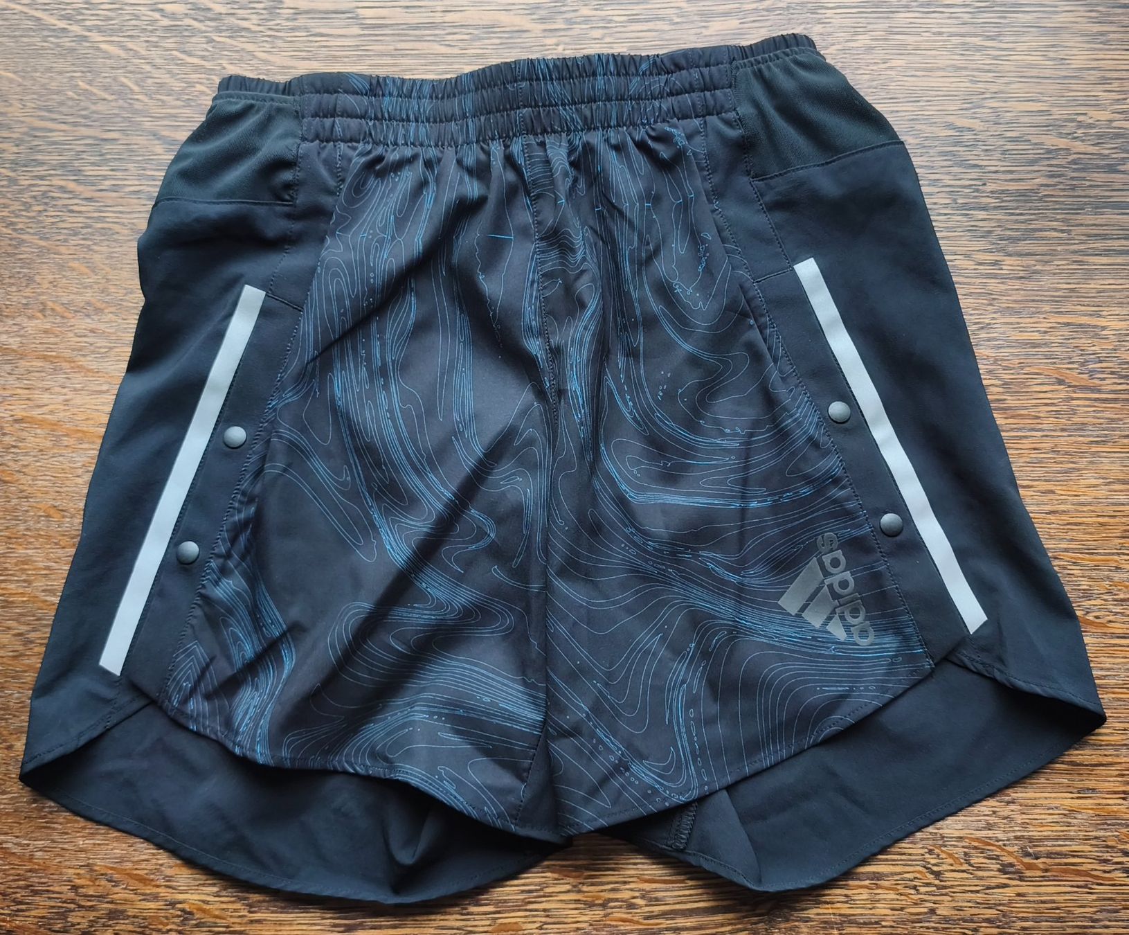 Adidas Pantaloni: Adidas Laufshorts – Nuovo (secondo la descrizione) da Steinhausen venduto da parashkevoff 3