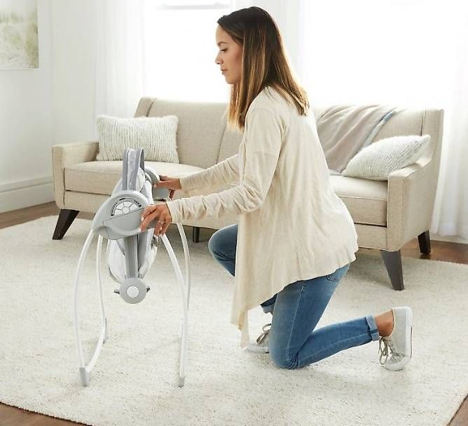 Altre altalene da giardino: Ingenuity Babyschaukel Cuddle Lamb - elektrisch – Usato da Zürich venduto da FFidan 4