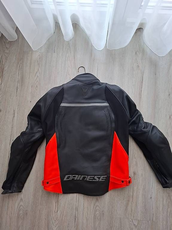 Giacche: Dainese Töfflederjacke – Usato da Olten venduto da rita085