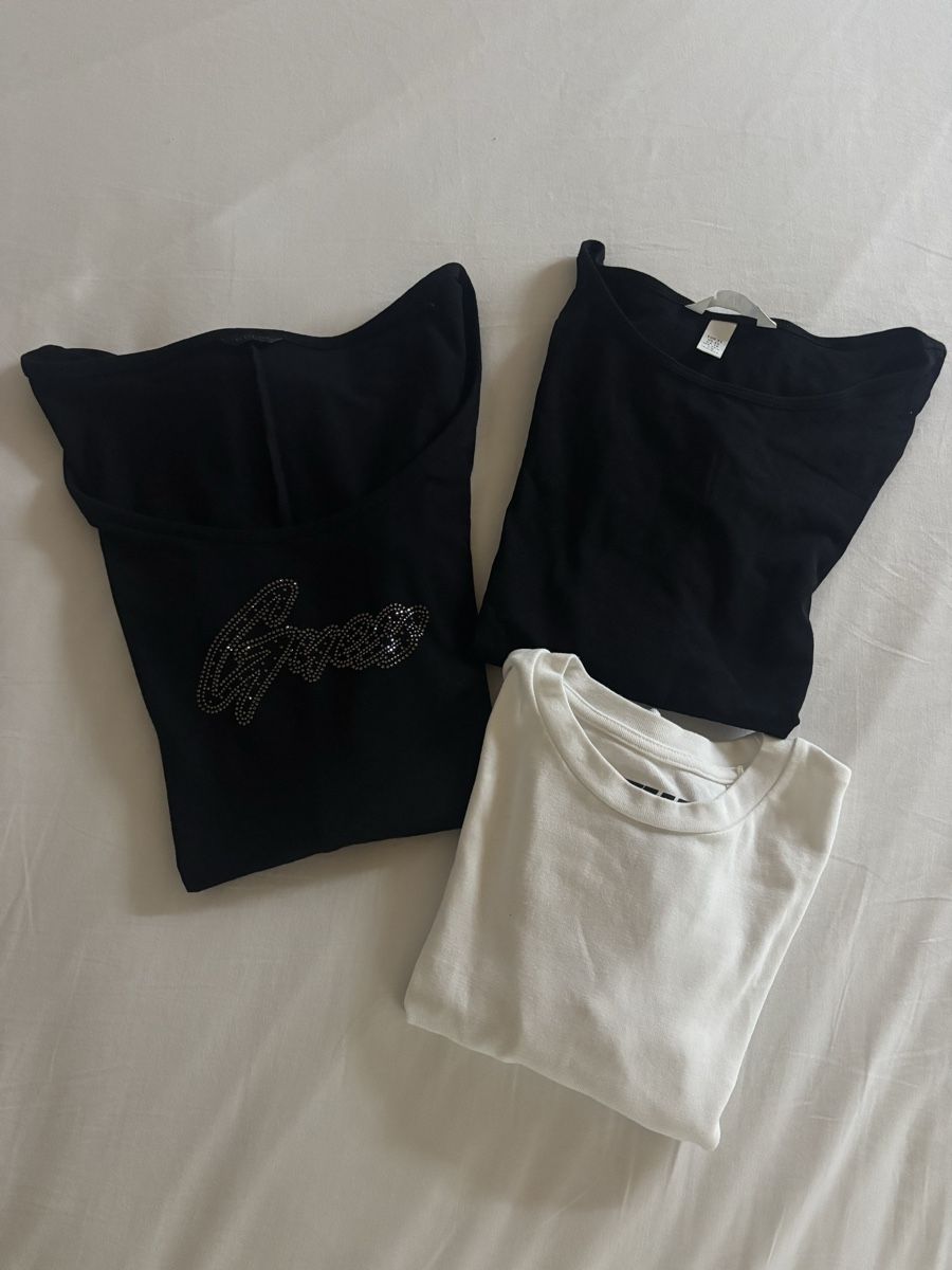 Kleiderpakete & -sets: lot de ti-shirt – Neu (gemäss Beschreibung) aus Vouvry von sha_rk5q