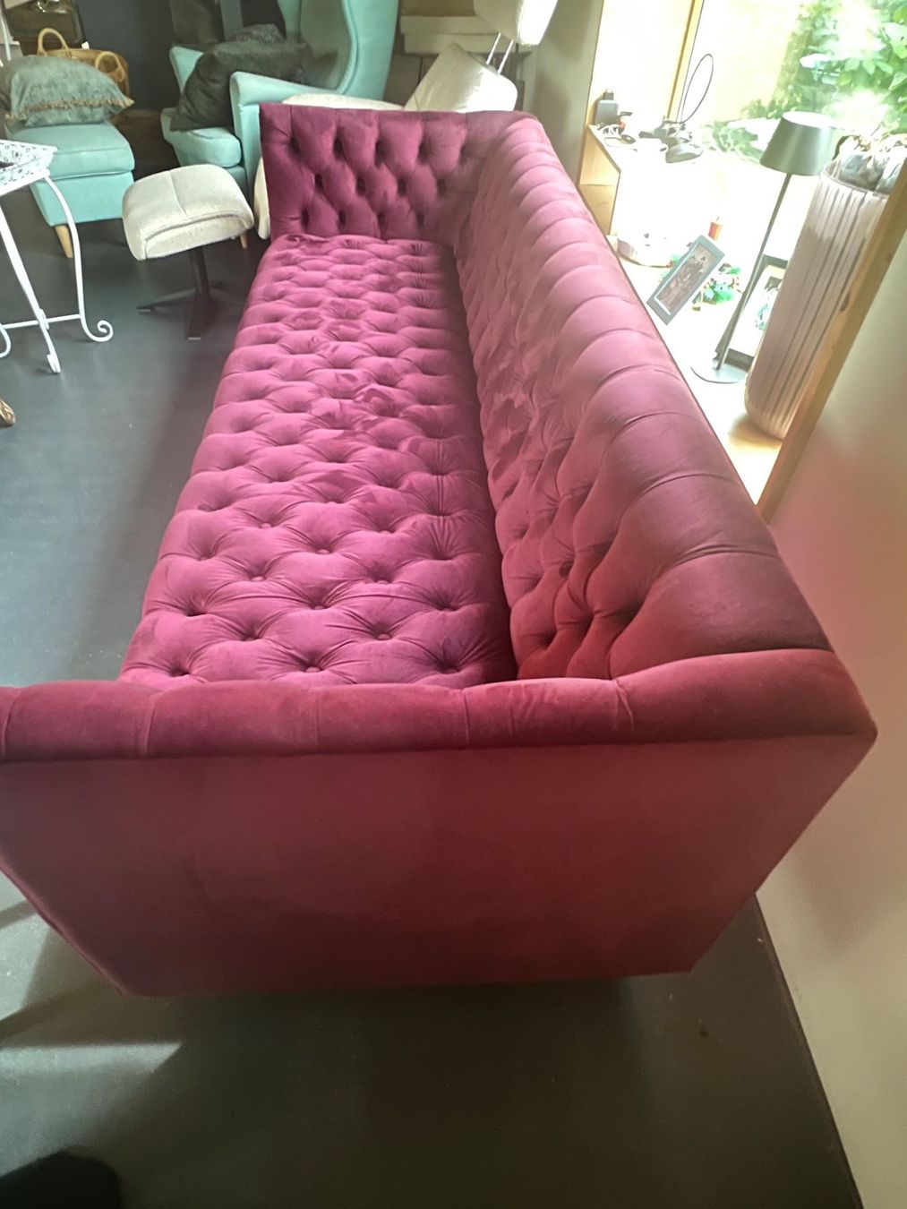 Loberon Divani: Sofa Whaley Edler Samtbezug – Usato da Spiez venduto da Xenoli 4