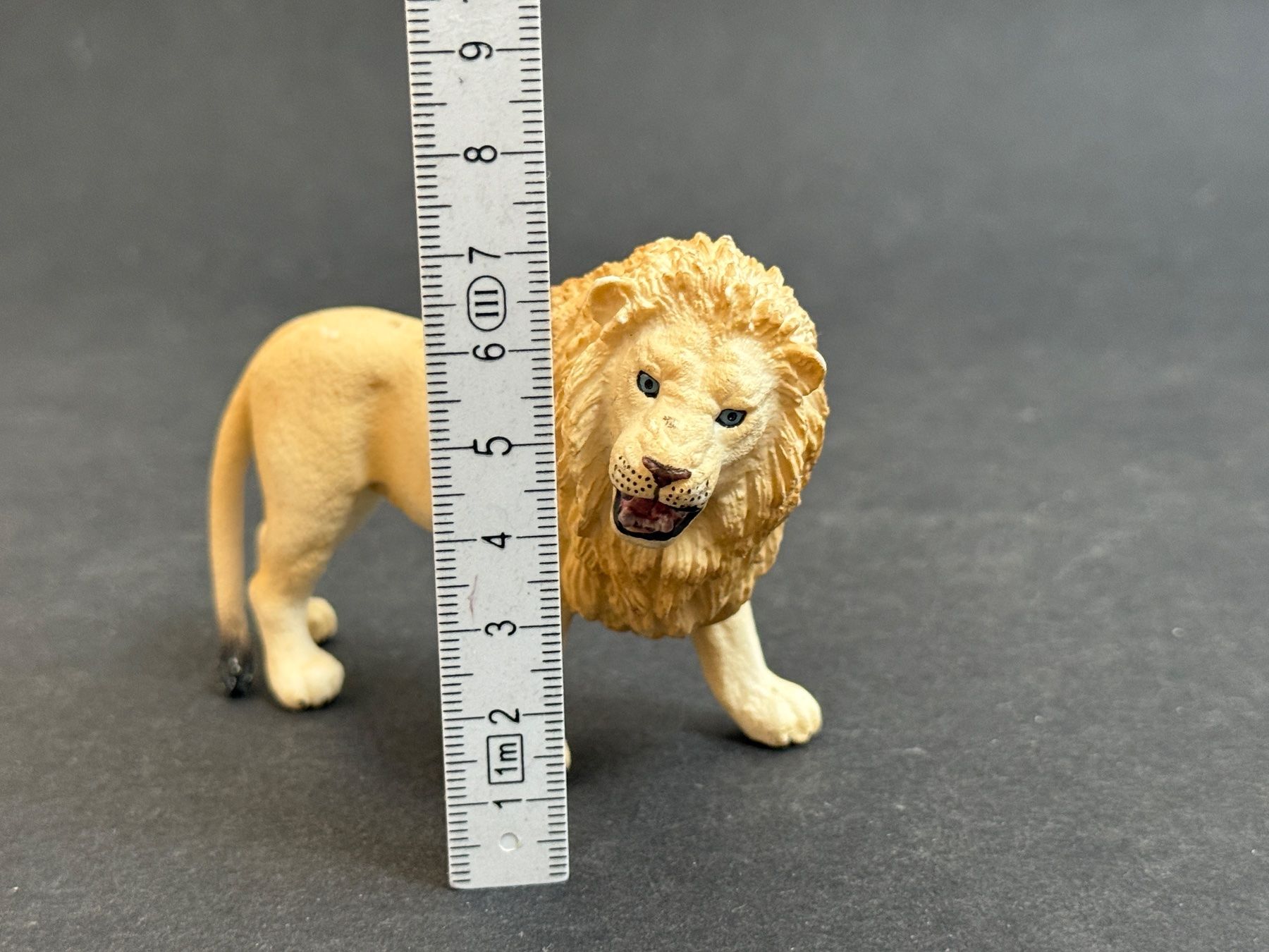 Schleich Figuren: Schleich 14726-1 Löwe, brüllend weiss – Gebraucht aus Ennetbaden von mapa05 5