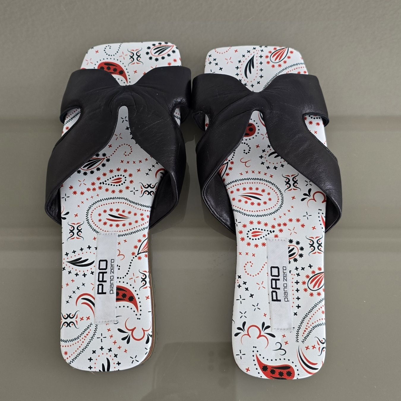 Scarpe da donna: Sandale Pao piano zero 36 schwar/ bunt – Nuovo (secondo la descrizione) da Untereggen venduto da cla_kb2w