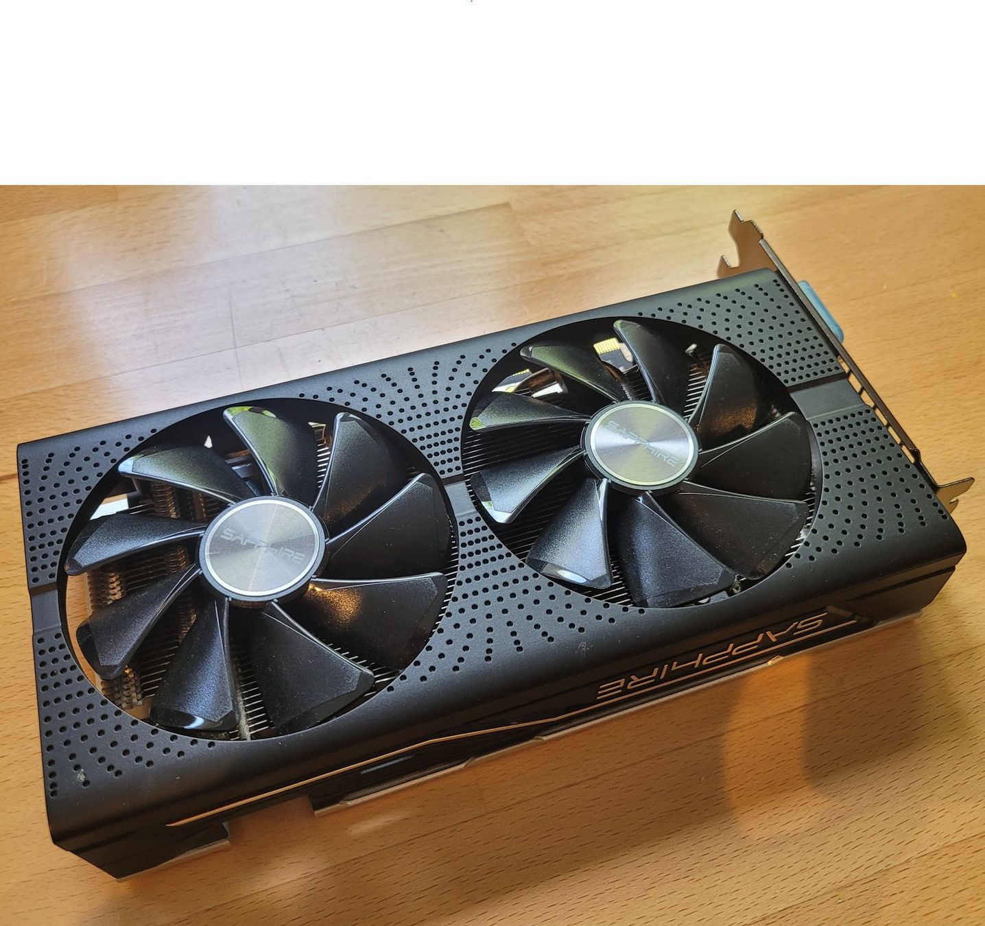 Amd Schede grafiche: SAPPHIRE PULSE RADEON RX 580 4GB DDR5 – Usato da Waldkirch venduto da mineiro 1