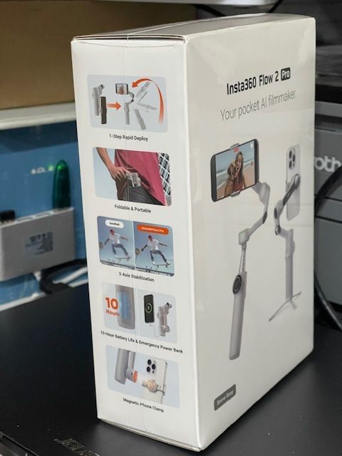 Insta360 Treppiedi & Teste: Insta360 Flow 2 pro – Nuovo e nell'imballaggio originale da Horgen venduto da Elmax0 1