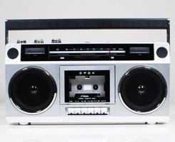 GHETTOBLASTER - Bluetooth Boombox with Kassette Tape - OVP!